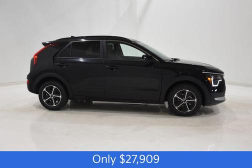 2025 Kia Niro EX