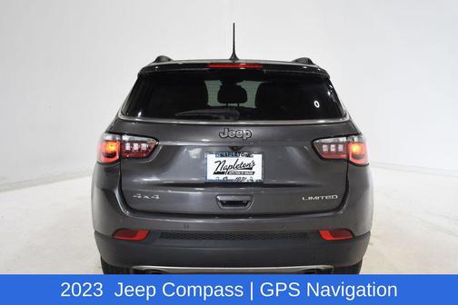 Granite Crystal Metallic Clearcoat 2023 Jeep Compass Limited
