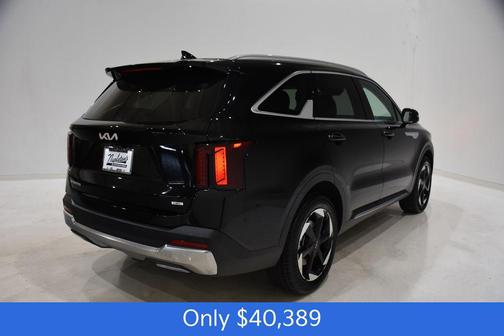 Aurora Black Pearl 2026 Kia Sorento Hybrid EX