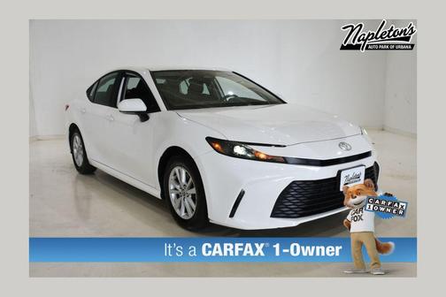 Ice Cap 2025 Toyota Camry LE