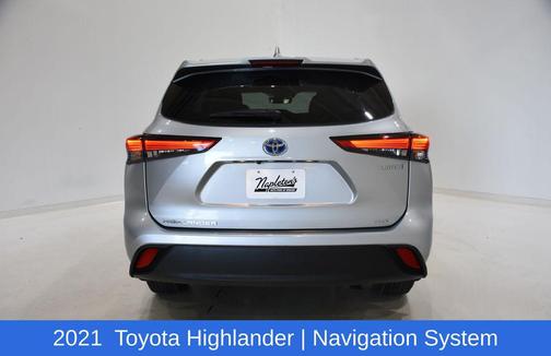 2021 Toyota Highlander Hybrid XLE