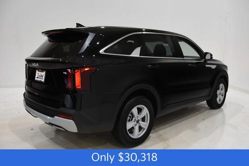 Ebony Black 2026 Kia Sorento LX