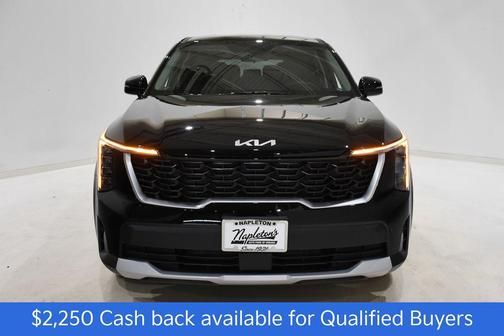 Ebony Black 2026 Kia Sorento LX