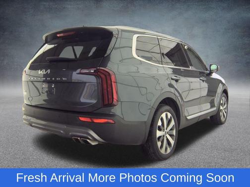 2022 Kia Telluride S