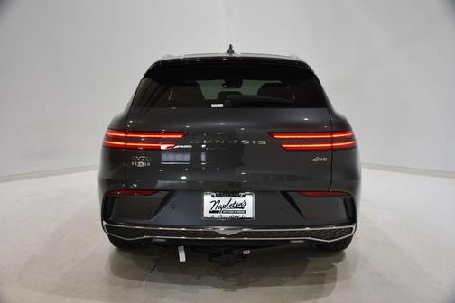 Makalu Gray 2026 Genesis GV70 2.5T Advanced