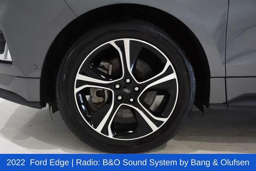 2022 Ford Edge ST