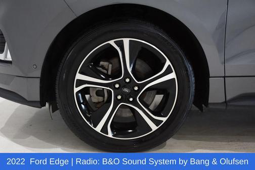 2022 Ford Edge ST