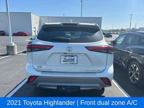 2021 Toyota Highlander Platinum