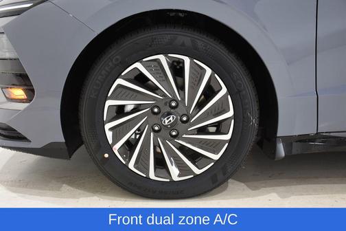 2025 Hyundai SONATA Hybrid SE