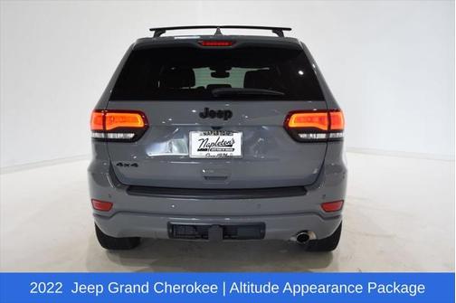 2022 Jeep Grand Cherokee Altitude