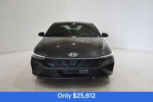 2025 Hyundai ELANTRA HEV SEL Sport