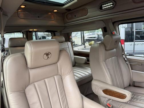 Gold Fade 2012 GMC Savana 1500 Upfitter