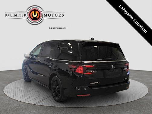 Crystal Black Pearl 2024 Honda Odyssey Sport
