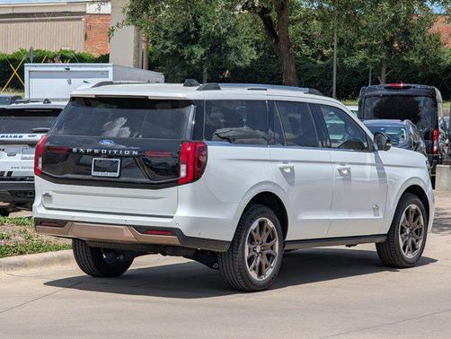 2025 Ford Expedition King Ranch