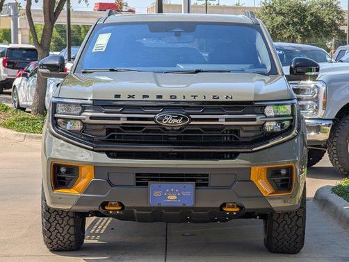 2025 Ford Expedition Tremor