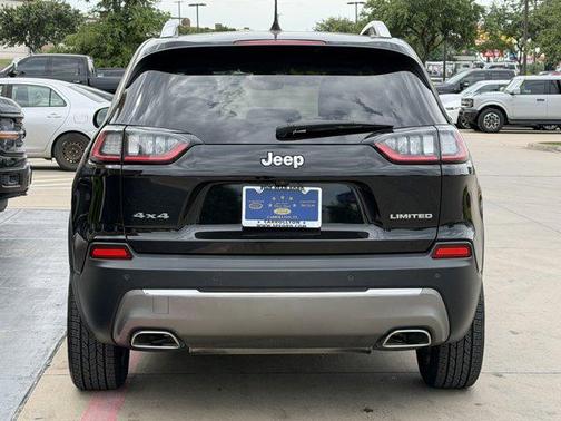 Diamond Black Crystal Pearlcoat 2019 Jeep Cherokee Limited