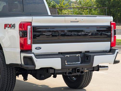 2026 Ford F-250 Platinum