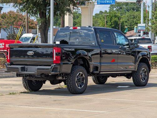 2025 Ford F-350 Lariat