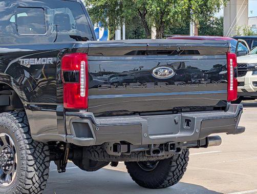 2025 Ford F-350 Lariat