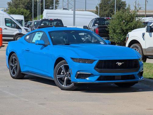 2025 Ford Mustang EcoBoost
