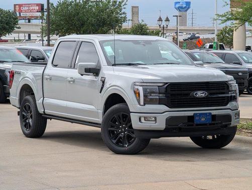 Avalanche 2026 Ford F-150 Platinum