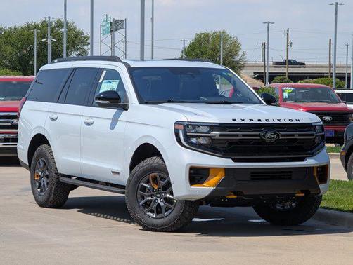 2025 Ford Expedition Tremor