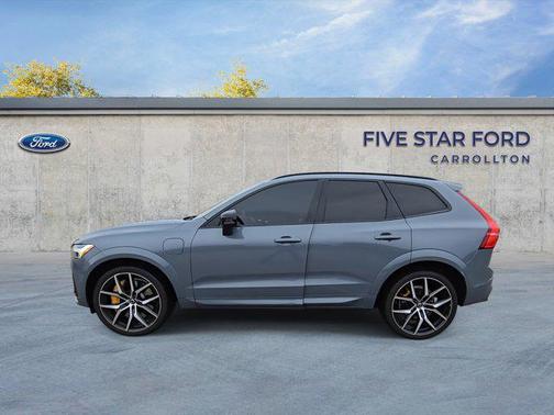2022 Volvo XC60 Recharge Plug-In Hybrid T8 Polestar