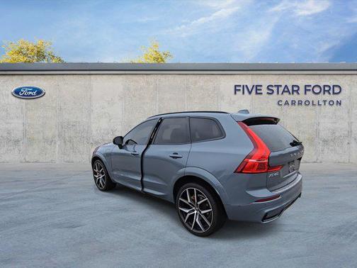 2022 Volvo XC60 Recharge Plug-In Hybrid T8 Polestar