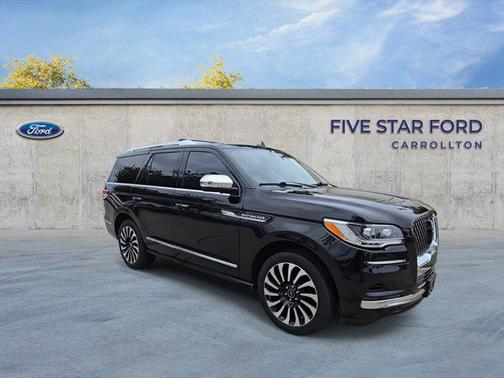 2022 Lincoln Navigator Black Label