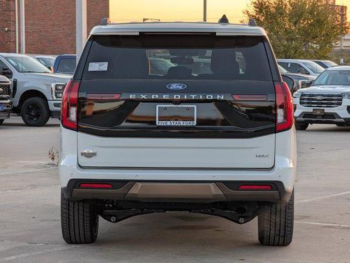 2025 Ford Expedition King Ranch