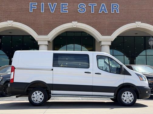 Oxford White 2025 Ford Transit-250 Base