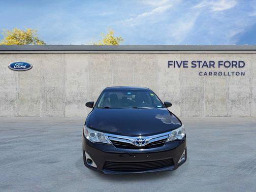 2012 Toyota Camry Hybrid XLE