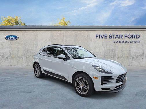 2021 Porsche Macan Base