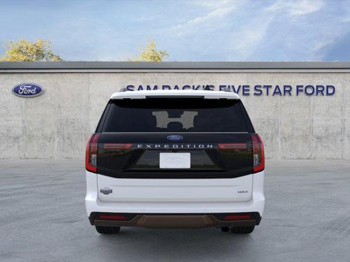 Star White Metallic Tri-Coat 2026 Ford Expedition Max King Ranch