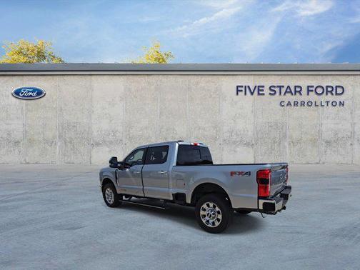 Iconic Silver Metallic 2024 Ford F-250 Lariat