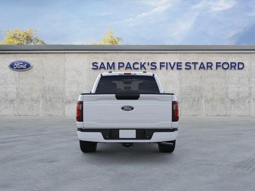 Oxford White 2026 Ford F-150 XLT