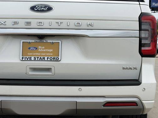 Star White Metallic Tri-Coat 2023 Ford Expedition Max Platinum
