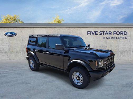 2022 Ford Bronco Base 4 Door 4x4