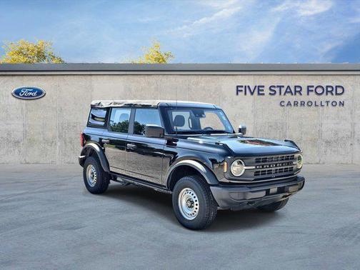 2022 Ford Bronco Base 4 Door 4x4