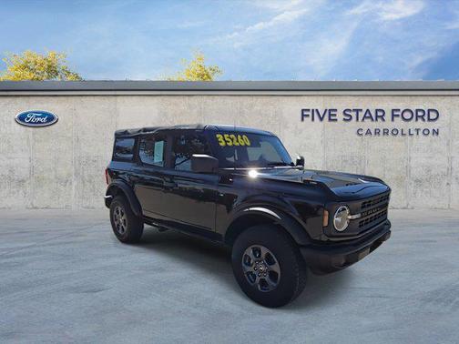 2022 Ford Bronco Base 4 Door 4x4