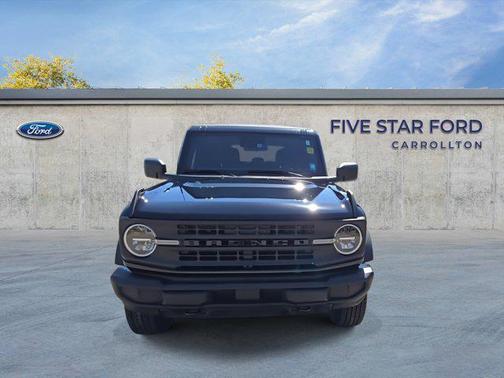 2022 Ford Bronco Base 4 Door 4x4