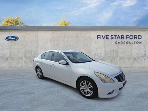 2013 INFINITI G37 Journey