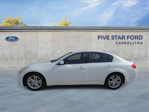 2013 INFINITI G37 Journey