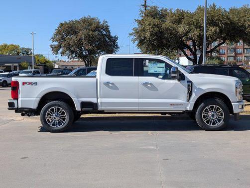 2026 Ford F-250 Platinum