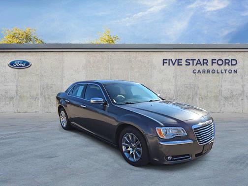 2013 Chrysler 300C Base