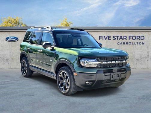 Eruption Green Metallic 2025 Ford Bronco Sport Outer Banks