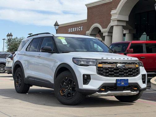Space White Metallic 2026 Ford Explorer Tremor