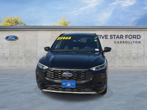 Agate Black Metallic 2023 Ford Escape ST-Line