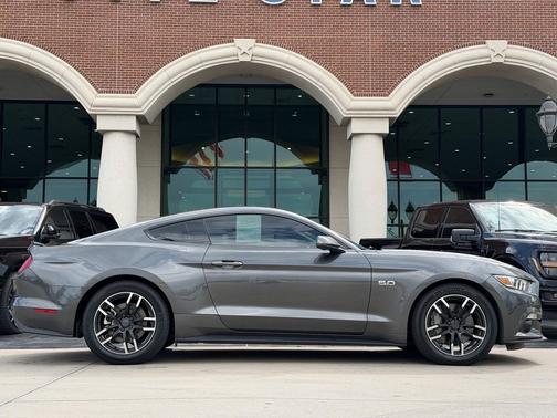 Magnetic Metallic 2017 Ford Mustang GT Premium