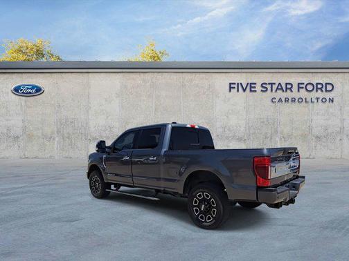 2022 Ford F-350 Platinum